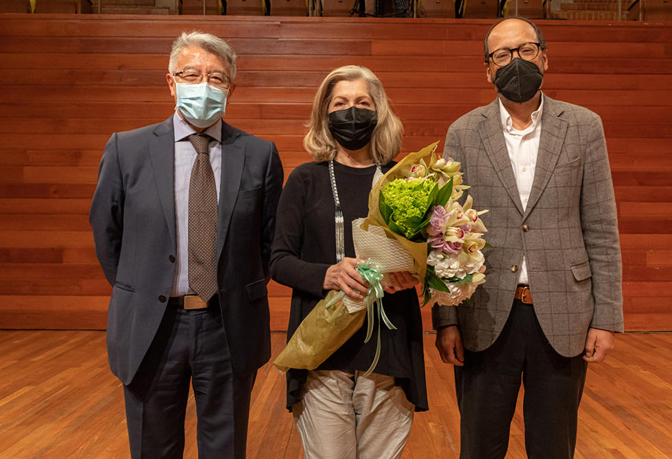El Rector, Carlos Sánchez Gaitán, Pastora Correa y Felipe Londoño.
