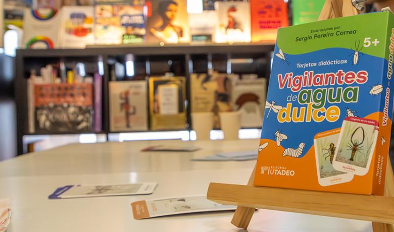 Caja de las tarjetas didácticas Vigilantes de agua dulce